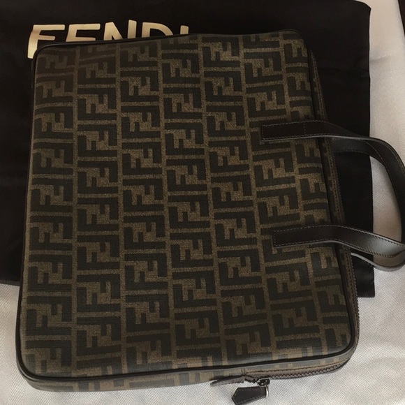 NEW Fendi Laptop Bag - Picture 6 of 7